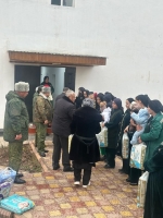 Дар арафаи Соли нави мелодӣ ба кӯдаконе, ки дар хонаҳои кӯдакони муассисаи ислоҳии ЯС3/8-и (занона) Сарраёсати иҷрои ҷазои ҷиноятии Вазорати адлия зиндагӣ мекунанд, туҳфаҳои идона тақдим карда шуданд