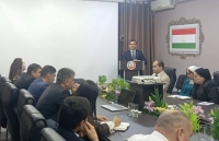 Чорабинии ҷашнӣ бахшида ба Рӯзи забони давлатӣ