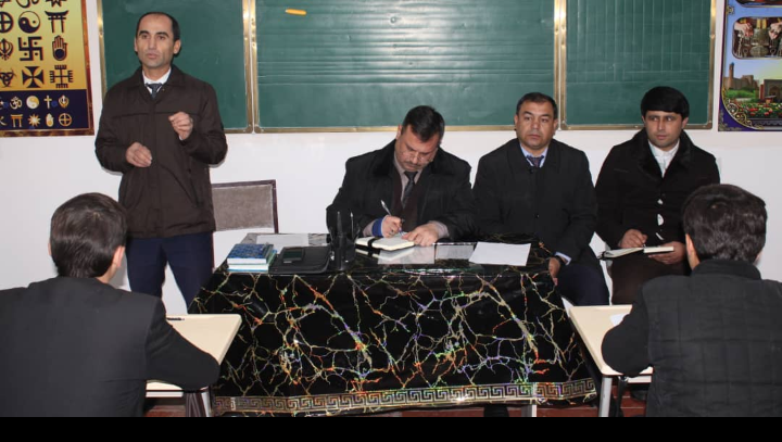 Баргузории семинар-машварат бахшида ба «Рӯзи ҳуқуқи инсон» дар Донишкадаи Энергетикии Тоҷикистон дар вилояти Хатлон.